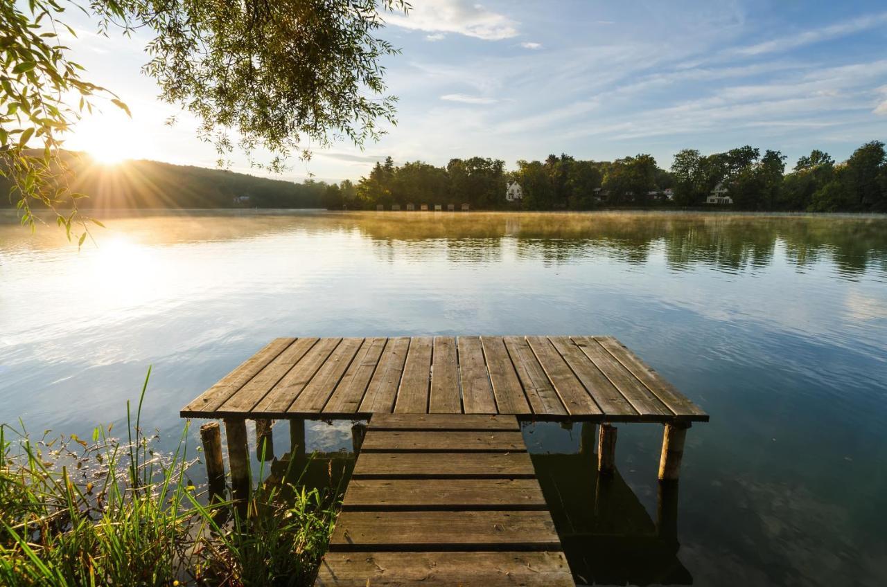 Sopherl Am See - Fruehstueck Auf Der Seeterrasse, Sehr Ruhig Und Wunderschoen Am See, 3 Minuten Nach Oberpfaffenhofen, Viele Radtouren, Restaurants & Cafes In Der Umgebung Вайслінг Екстер'єр фото